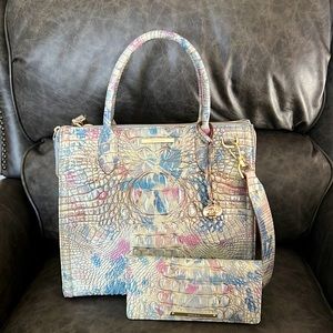 Brahmin NWOT Caroline w/matching Ady wallet! Smoke and flaw free. FIRM on price!